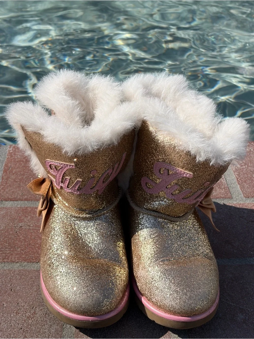 Juicy Couture Gold Glitter Faux-Fur Lined Girls' Boots with Pink Accents